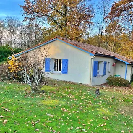 Vakantie Woning Le Chat Maison 175 Ecuras Exterior photo